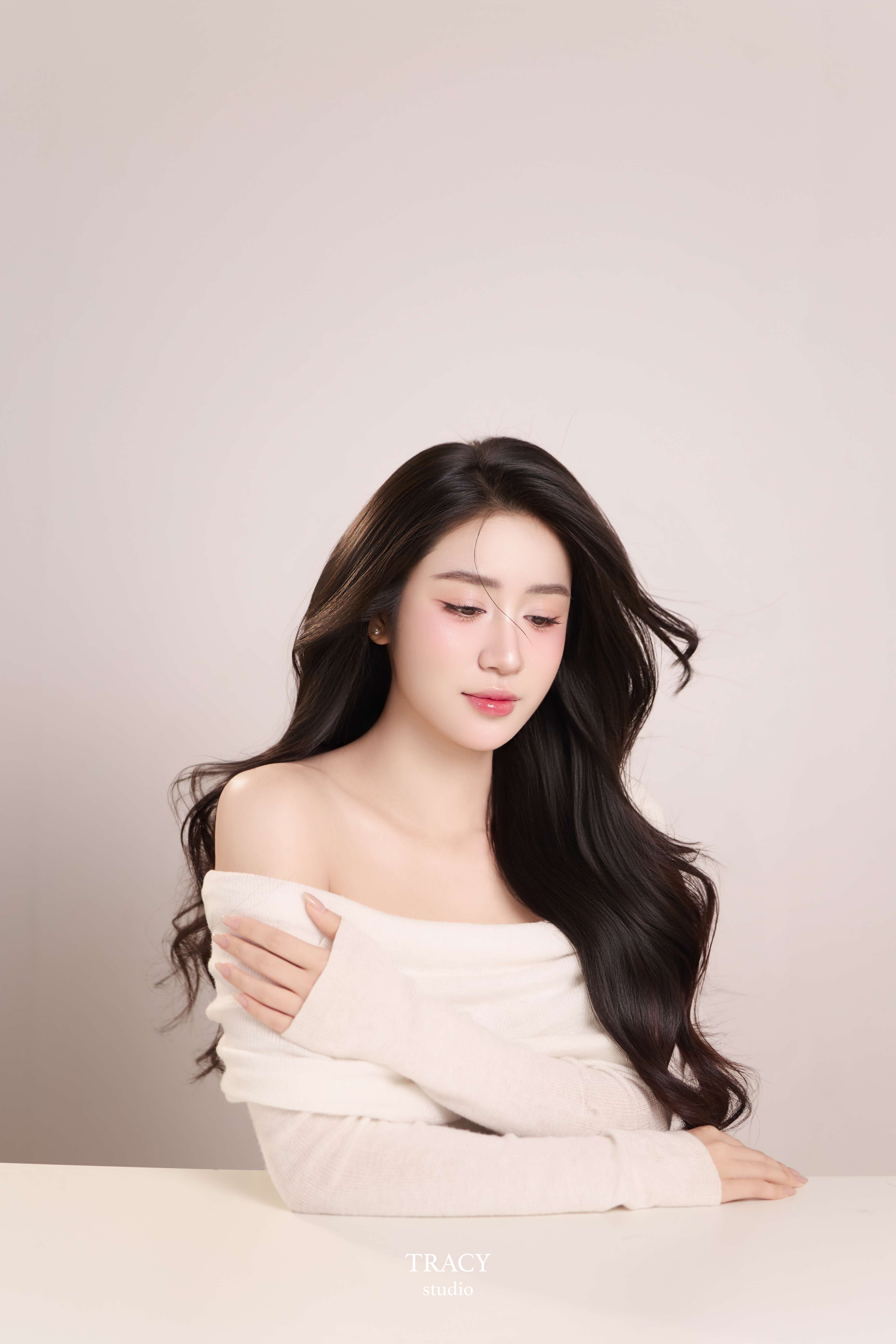 frontend/img/gallery/anh-beauty/tracy-studio-chup-concept-beauty-phuong-linh (2).jpg